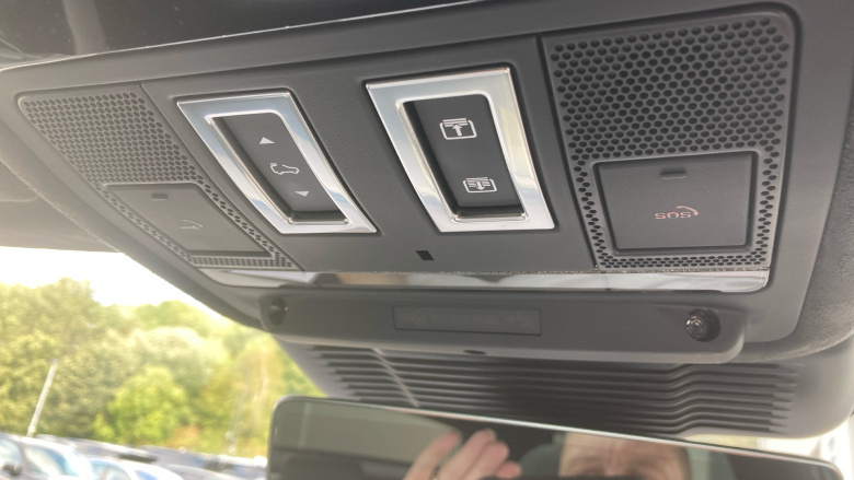 Land Rover Range Rover Evoque 1.5 P270e Autobiography 5dr Auto [Revised] Hatchback